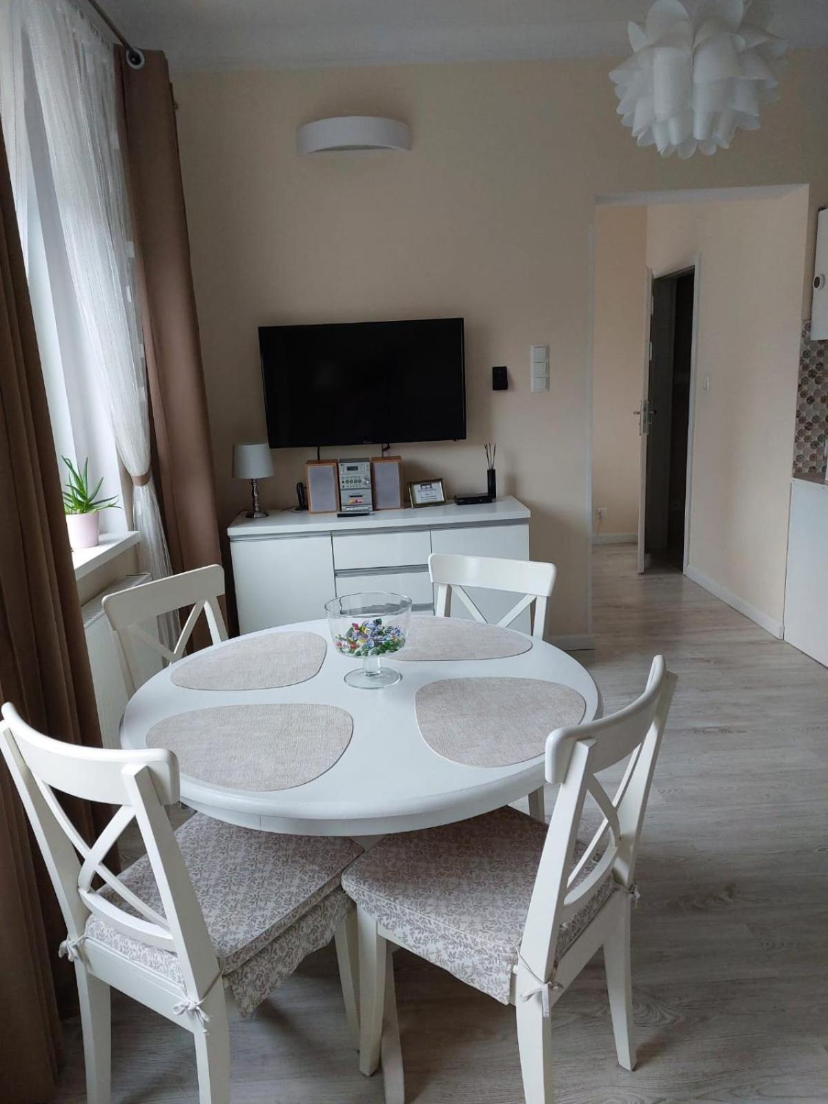 Come&Stay Zielona Gora Exterior foto